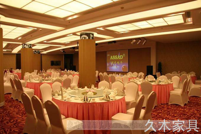 青岛索菲亚国际大酒店香港东路店-久木酒店家具客户到店实拍；