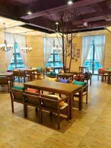 胶南咖啡厅酒店家具、卡座、桌椅工程案例
